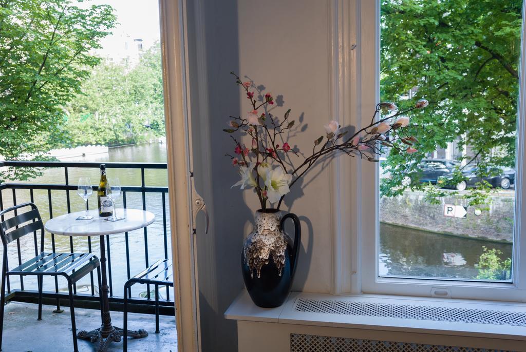 Tulipa Bed and Breakfast Ámsterdam Exterior foto